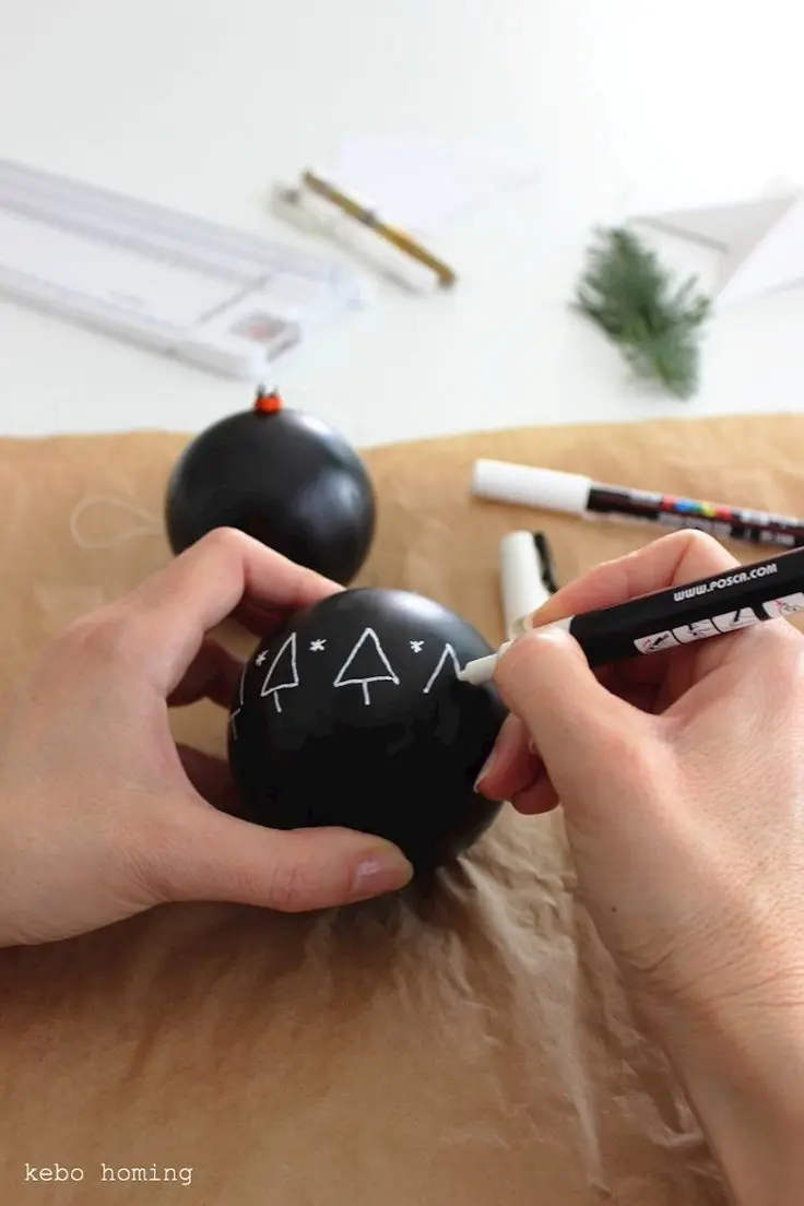 Christmas Ornaments DIY - Black and White Christmas Tree Ideas + Decor Inspiration