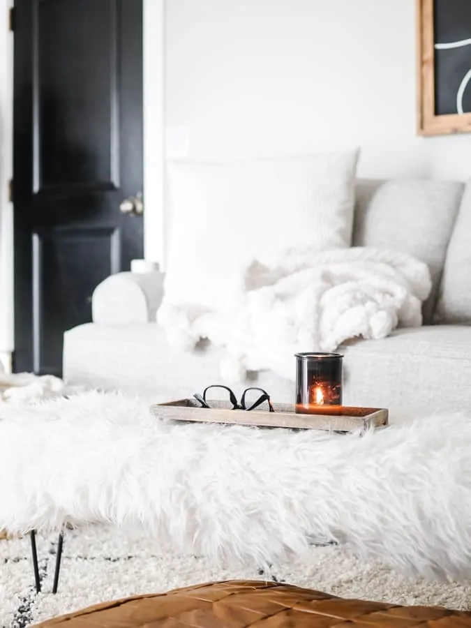 Transform Your Home on a Budget – Non Christmas Winter Decorations. Winter is here and the festive cheer doesn't have to stop with Christmas. Discover 13 unique and budget-friendly decoration ideas to add a touch of magic to your home after the holidays. Get ready to cozy up and embrace the cold!    