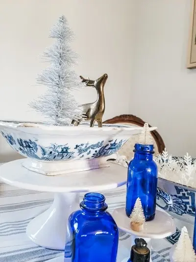 Wonderful Winter Table Décor To Try In Your Home