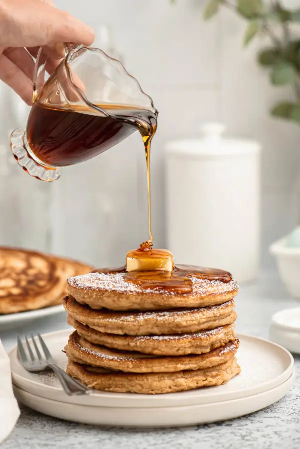 Ginger Pancakes (Gingerbread Pancakes)