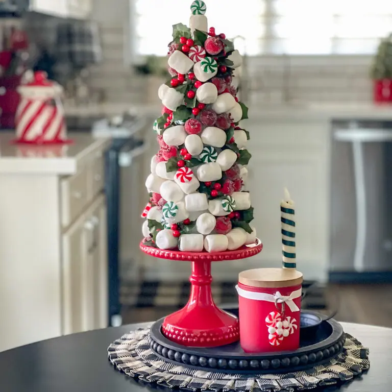 Create a Holiday Showstopper: DIY Faux Marshmallow Tree