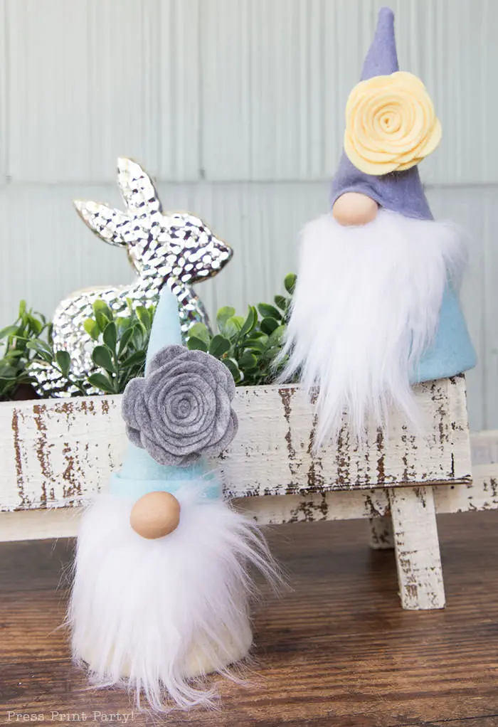 DIY No-Sew Gnome Craft for Spring